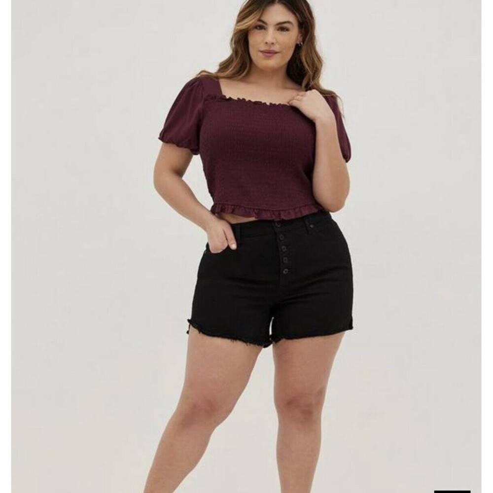 NWT Torrid 5 Inch Short Stretch High Rise Size 14 Black